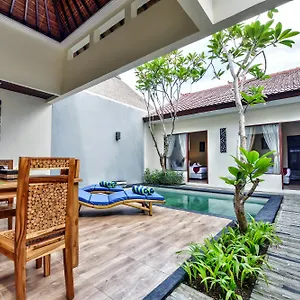  Villa Yoga Private Pool Indonesien