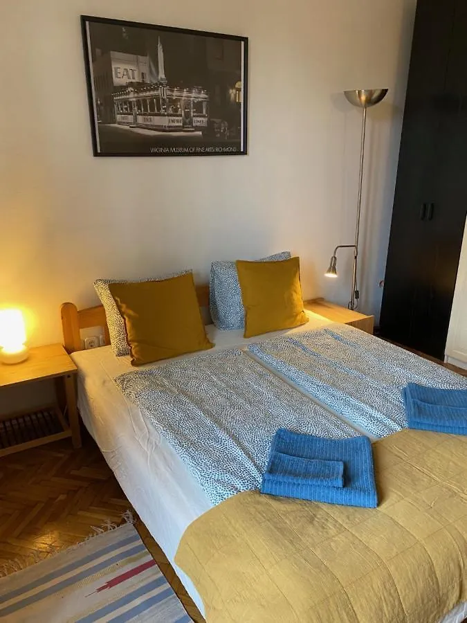 Pala Garden Apartment Budapest 0*,